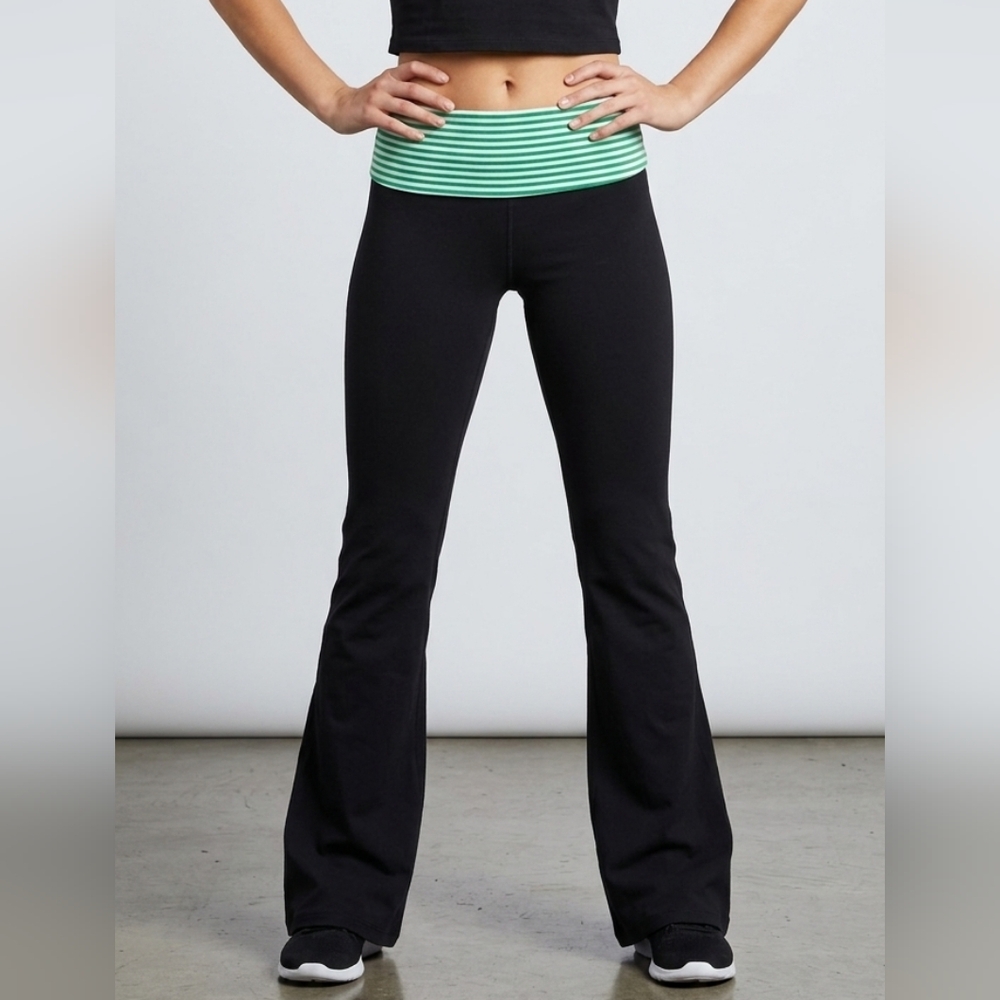 Victoria's Secret VS PINK Originals Black Flare Fold Over Leggings Y2Kโ Green Lg